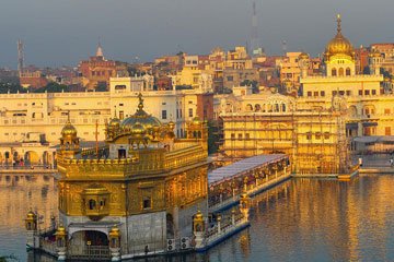 One Day in Amritsar: Golden Temple, Jallianwala Bagh & Wagah Border